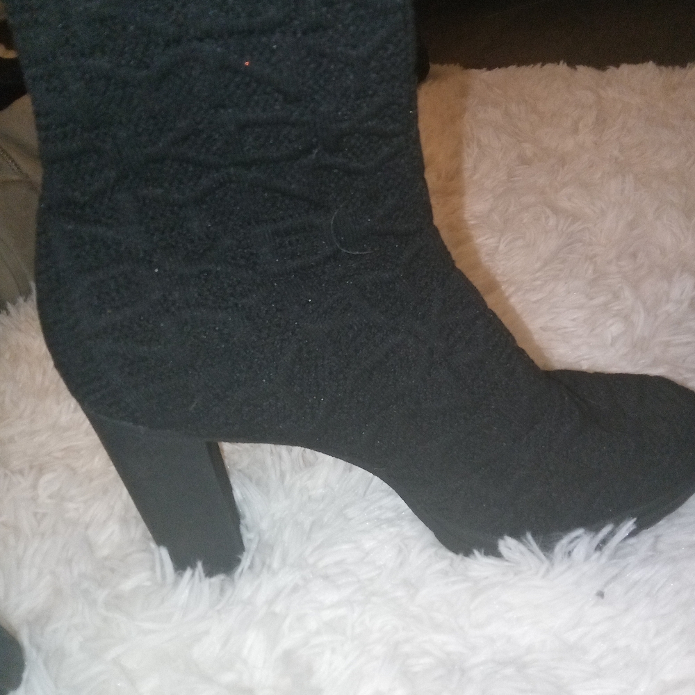 Donna Karen DKNY  Black Women's Heeled Boots